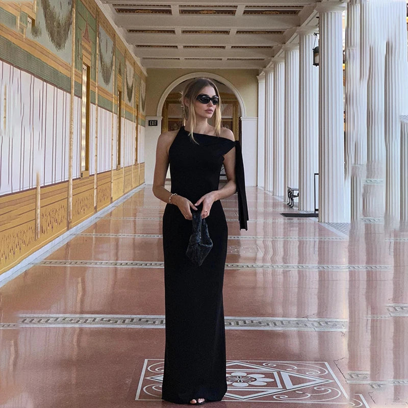 VICTORIA MAXI DRESS