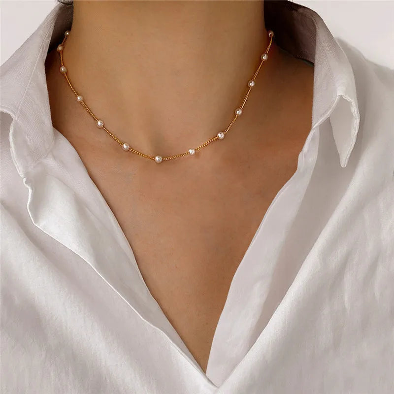 LOVE HEART CHOKER NECKLACE