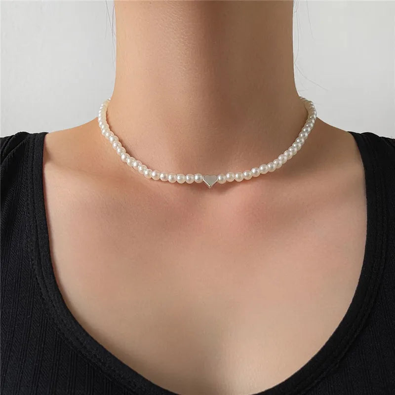 LOVE HEART CHOKER NECKLACE