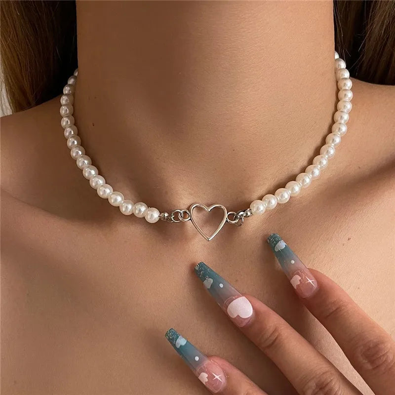 LOVE HEART CHOKER NECKLACE